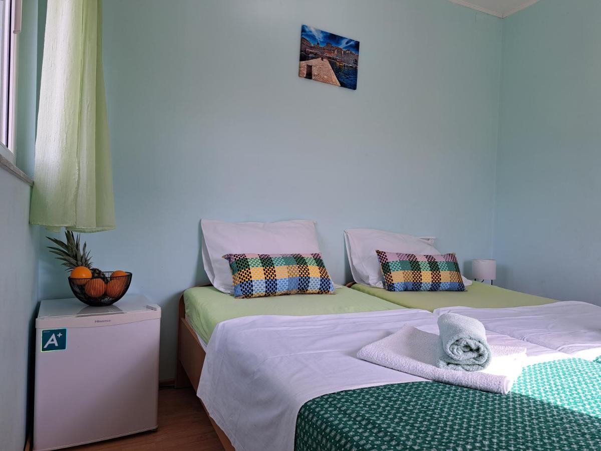 Apartment Penić Kastela Bagian luar foto
