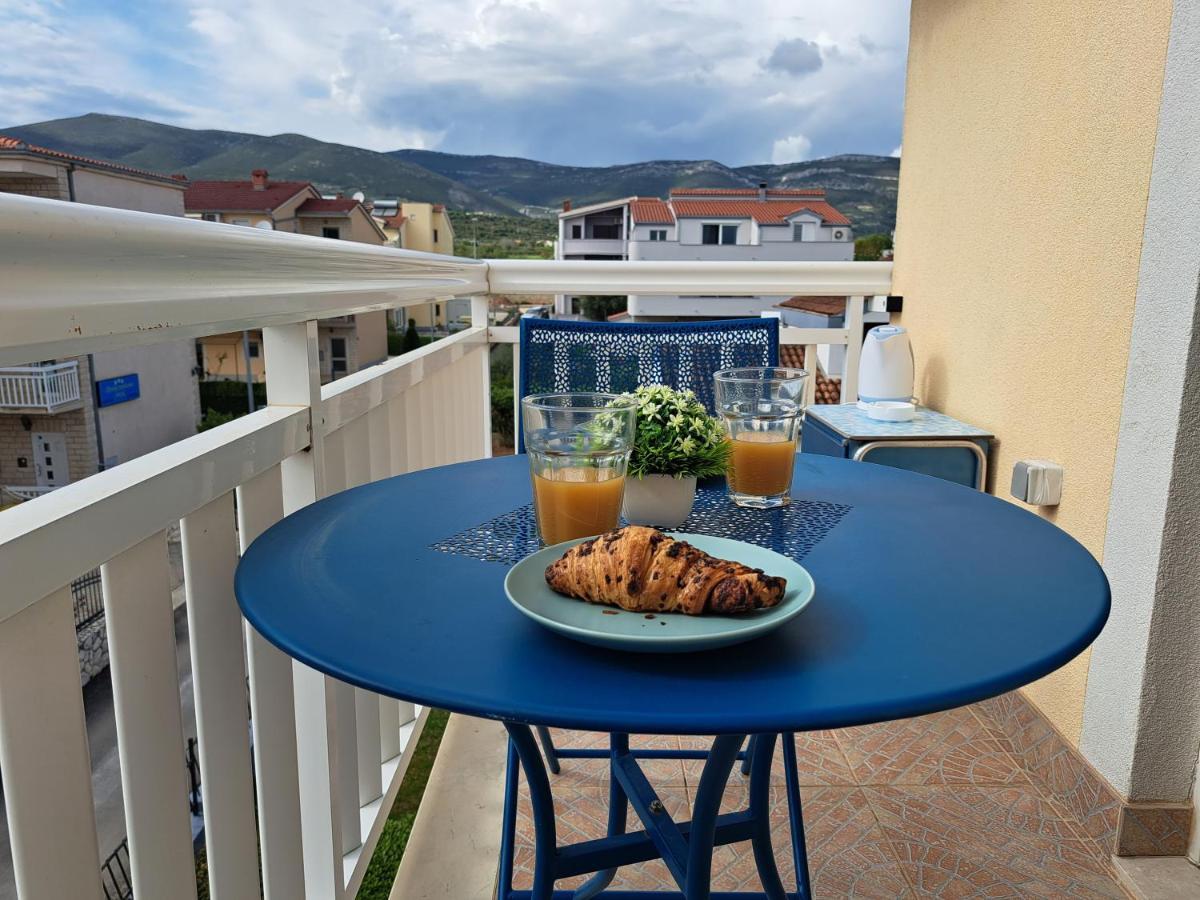 Apartment Penić Kastela Bagian luar foto