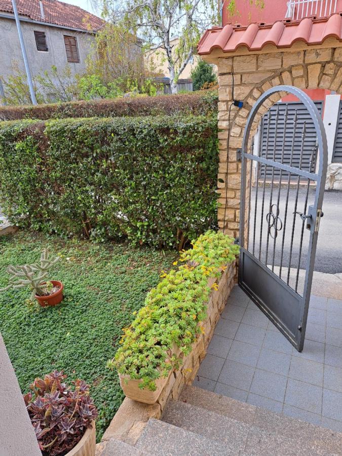 Apartment Penić Kastela Bagian luar foto